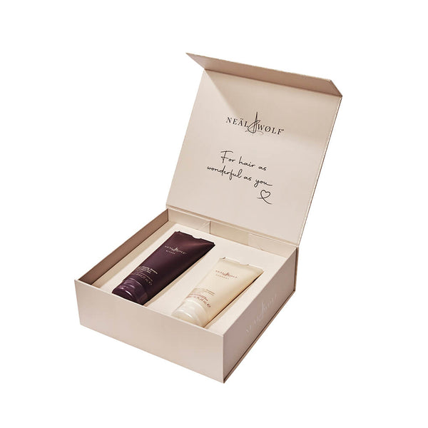 CLEANSE & TREAT Collection Daily Shampoo & Harmony Treatment Gift Set